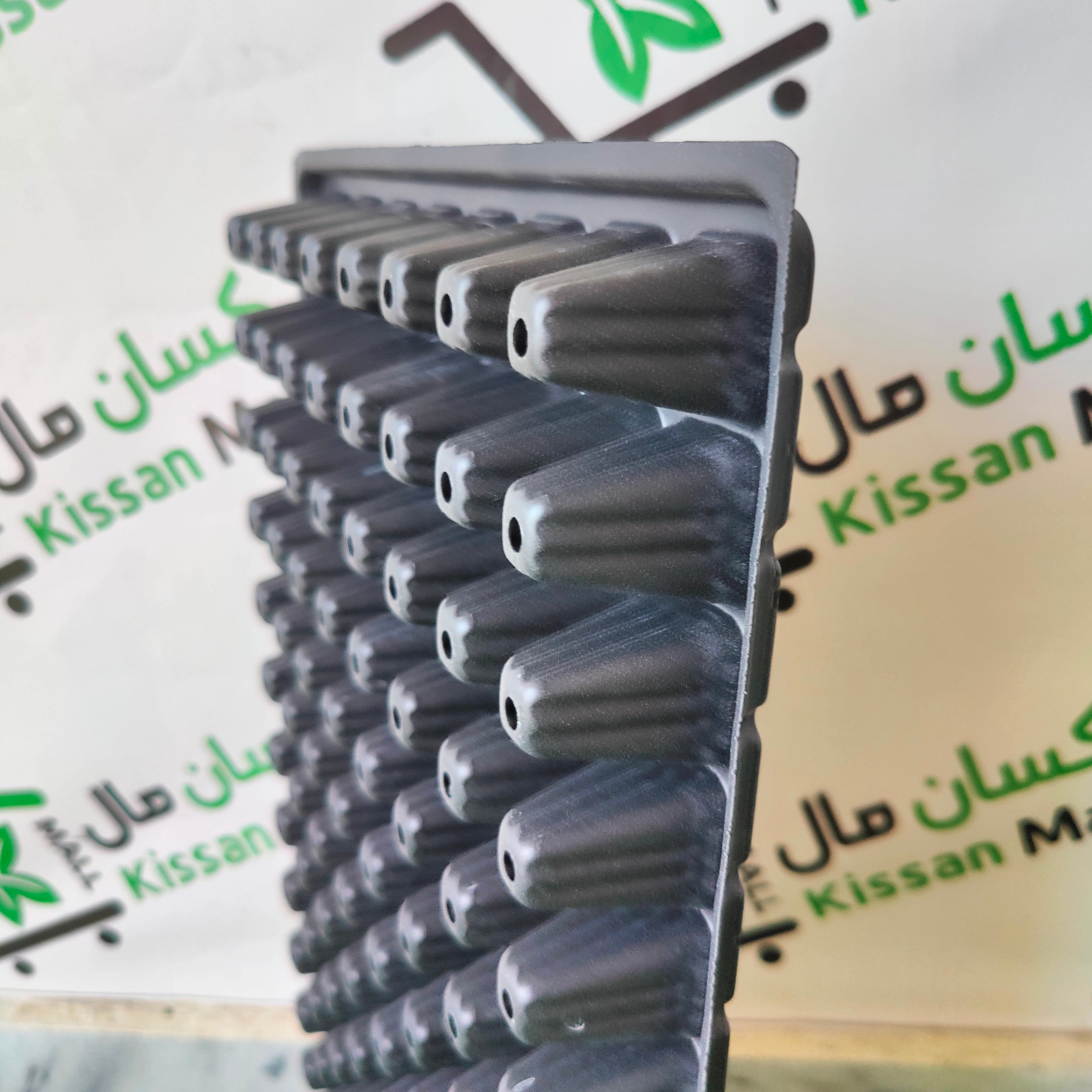 Seedling Tray 128 Holes - Kissan Mall 